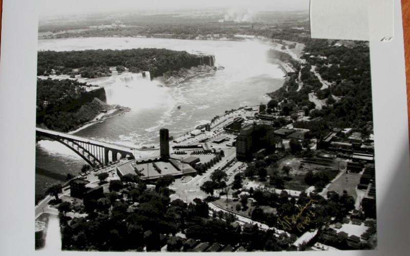 A Photograph from 1941 | Niagara Falls Canada