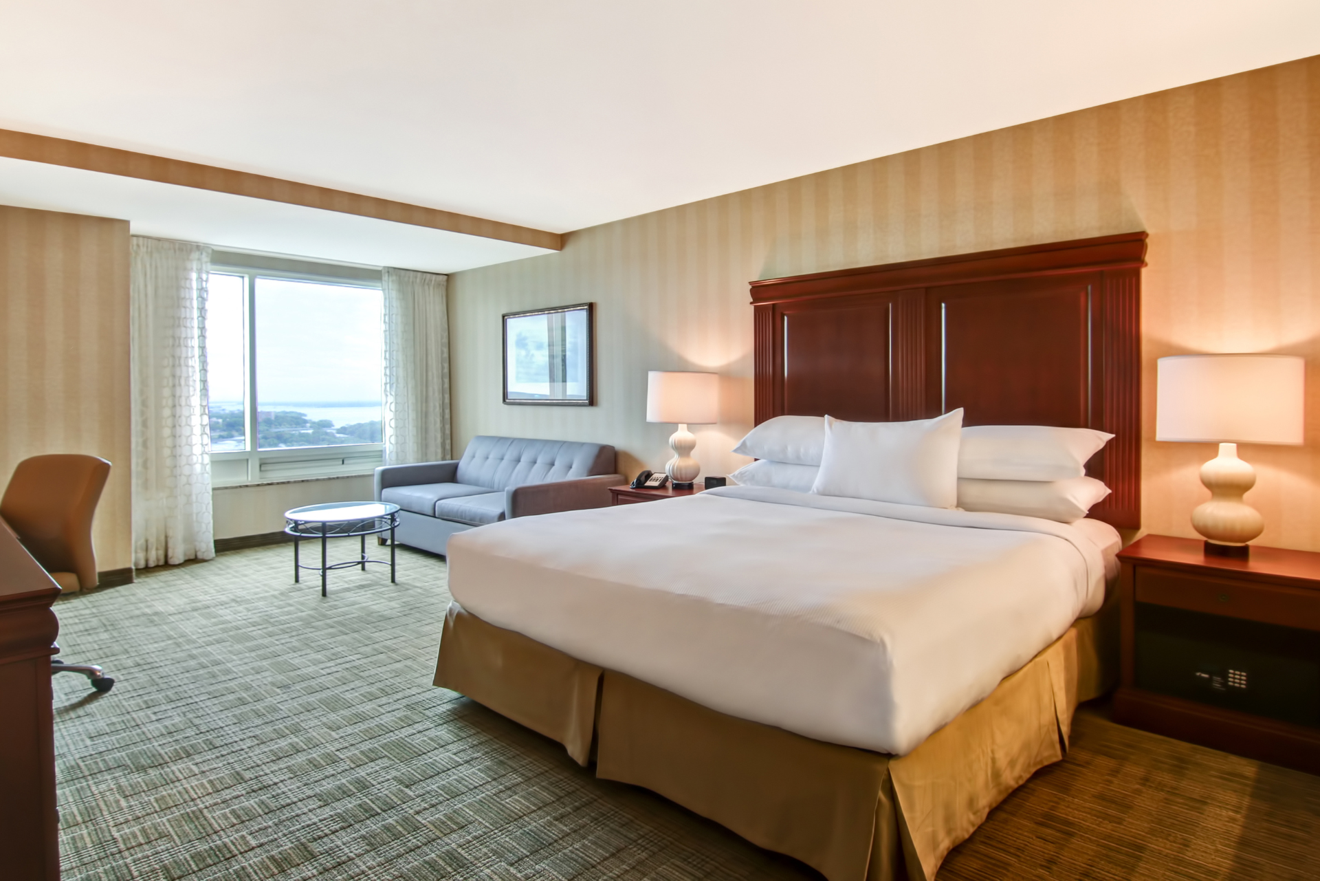 DoubleTree Fallsview Resort & Spa 