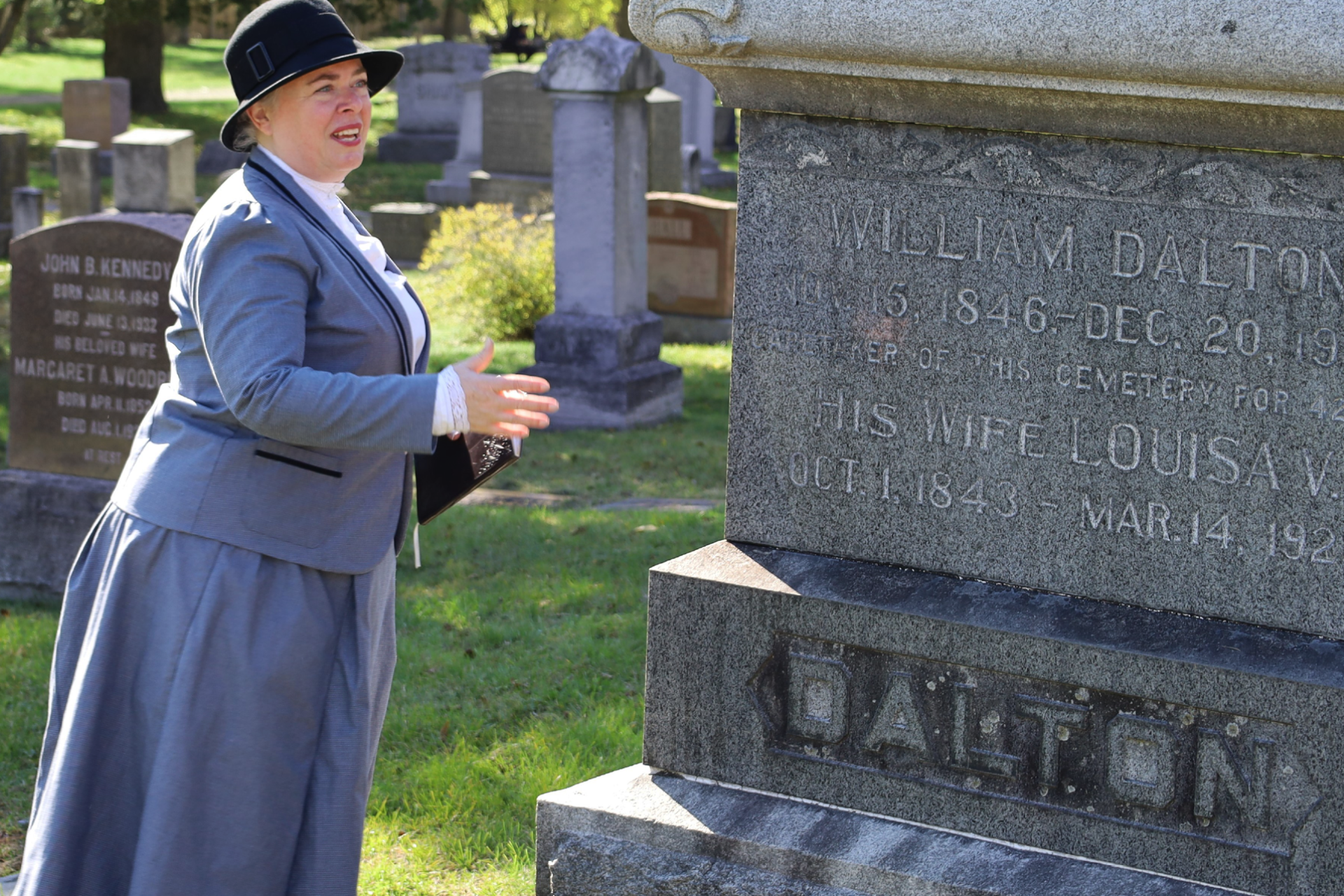 Drummond Hill Cemetery Tours 
