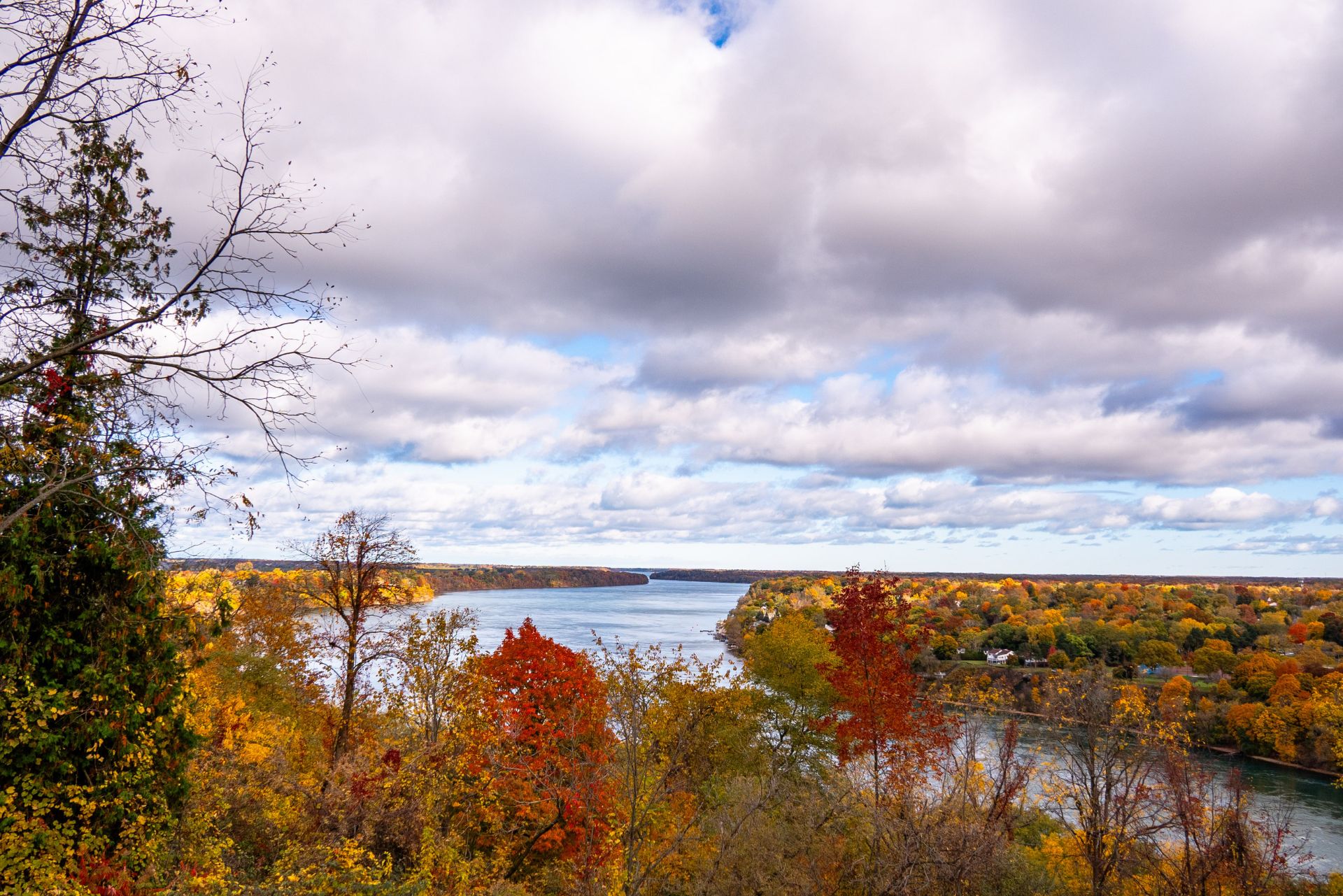 The Niagara River Recreation Trail