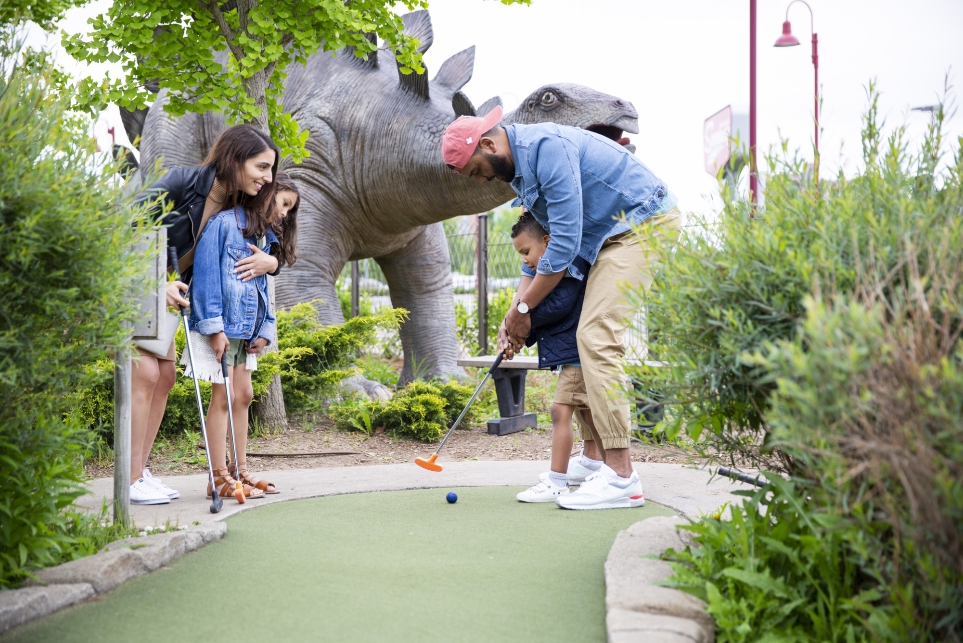 Dinosaur Adventure Golf 