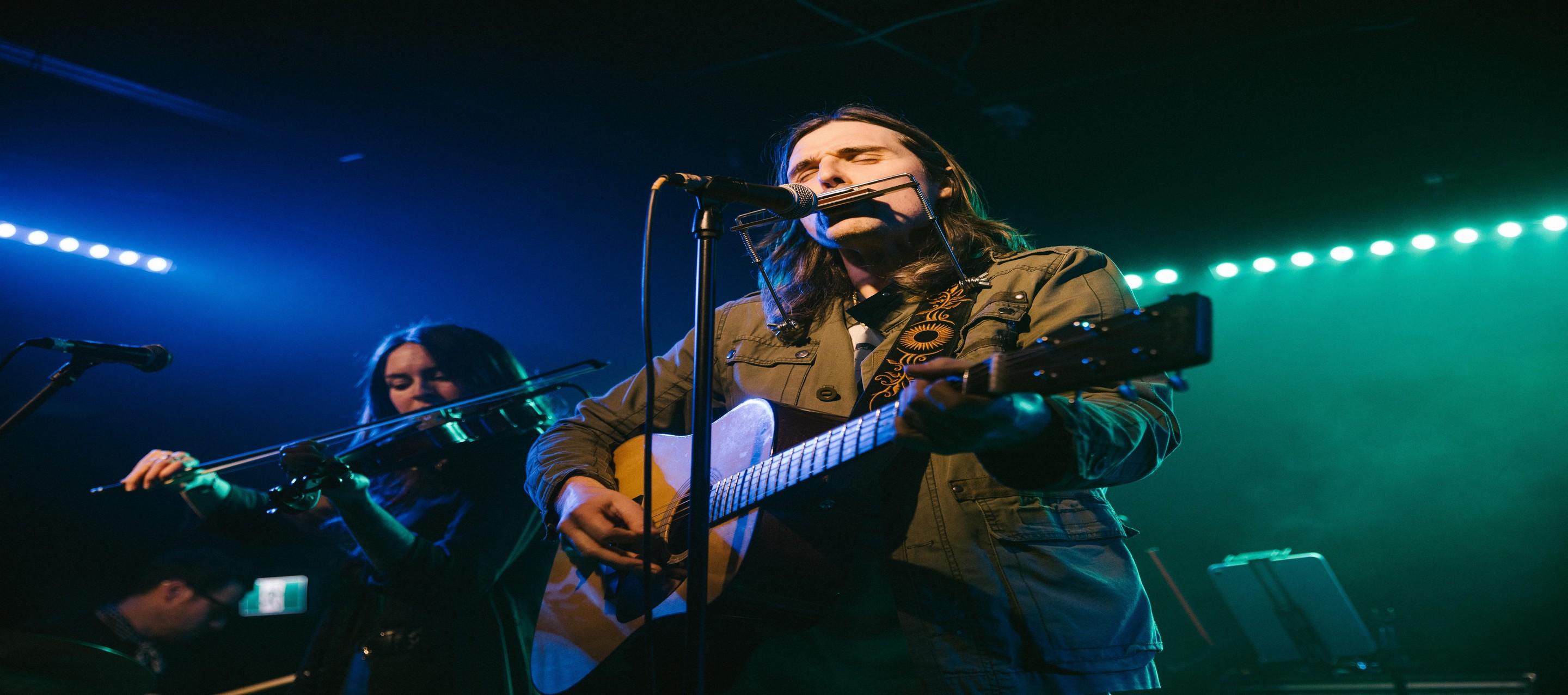 Live Music at Kelseys Niagara with Taylor Barber