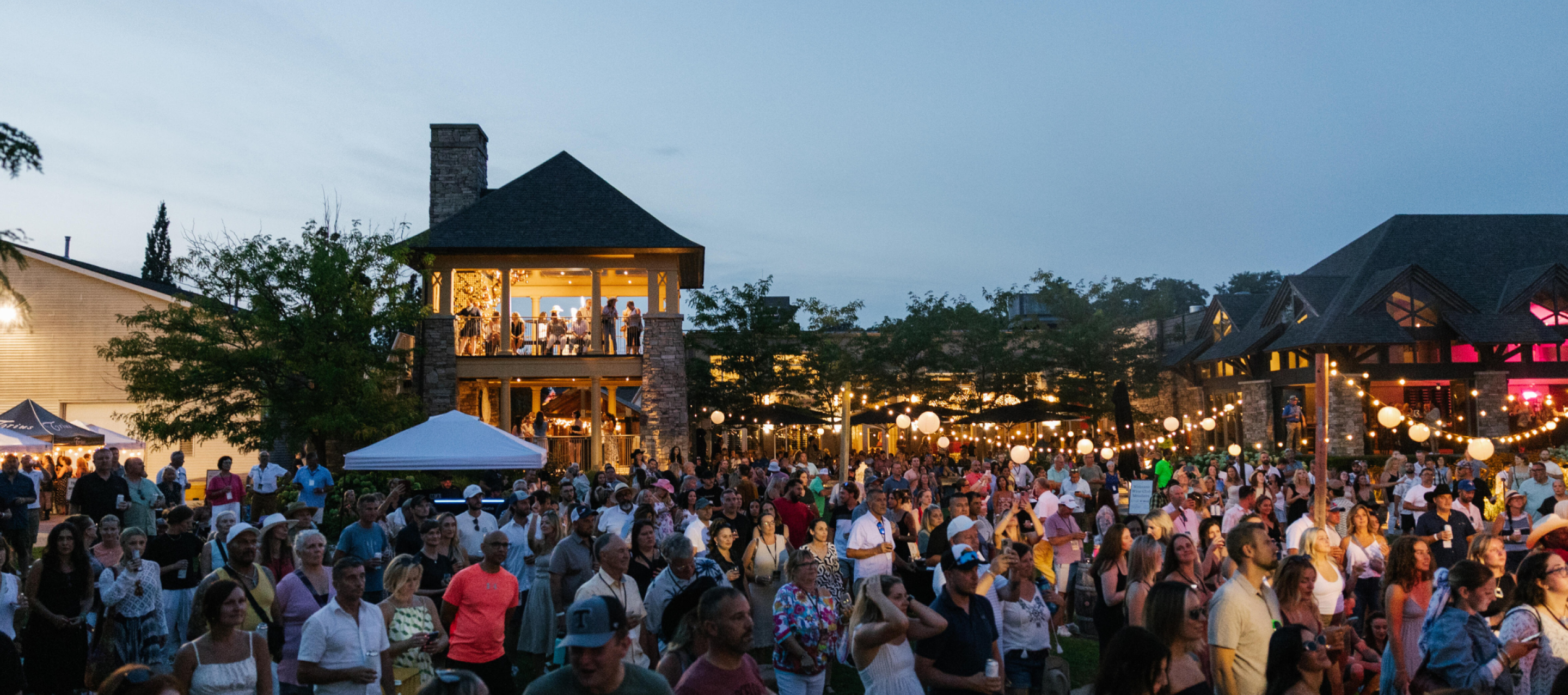 Trius Sparkling Presents: Party In The Vineyard
