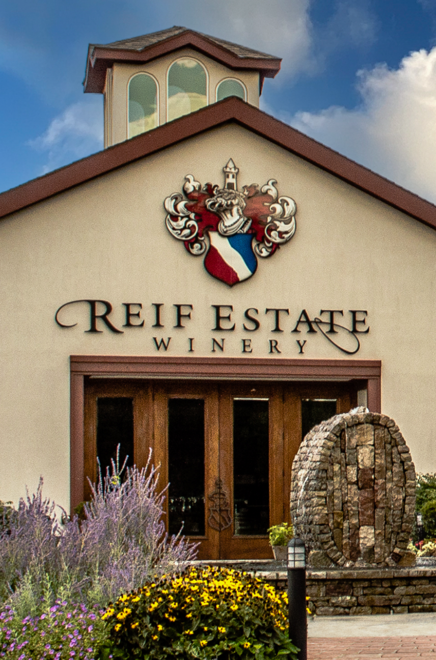 Reif Estate Winery's Annual Seafood Dinner