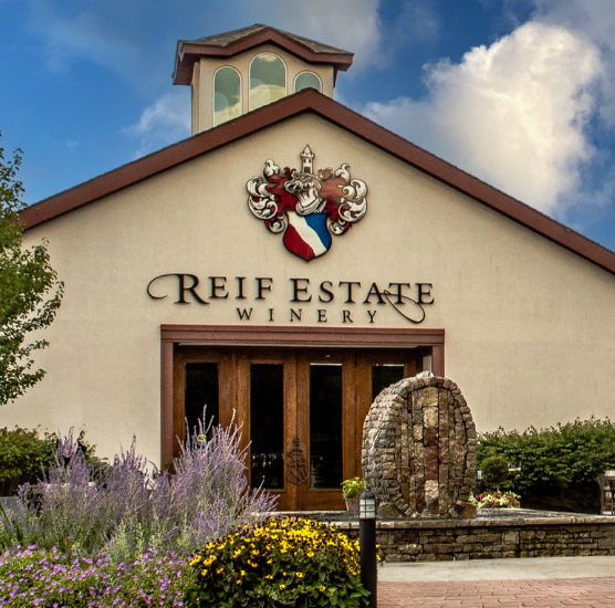 Reif Estate Winery's Annual Seafood Dinner