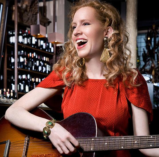 Alex Pangman & Her Sweet Hots