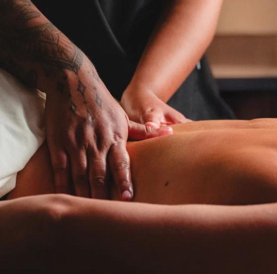 Five Lakes Spa AVEDA