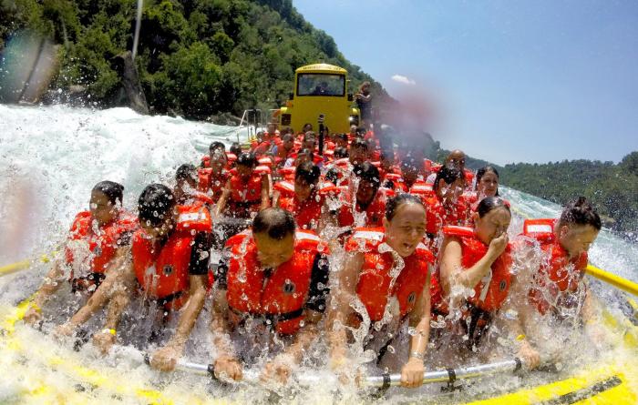 Immersive Water Experiences