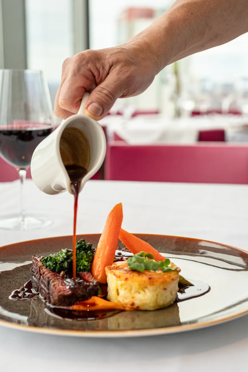 Watermark Fallsview Dining